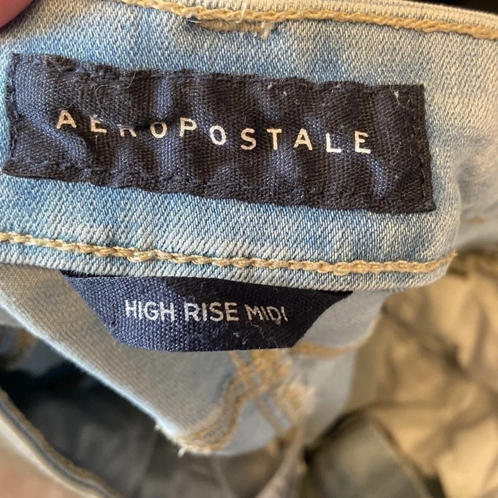 Aeropostale High Rise Midi Shorts Size 2 - Picture 8 of 8